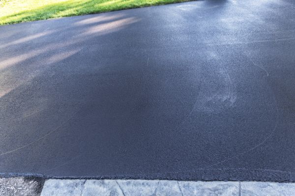 Cost of Residential Blacktop Service in Tomball